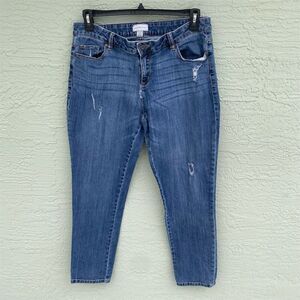 Liz Claiborne Women's Boyfriend Fit Jeans Size 14 Blue Distressed